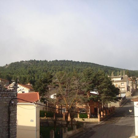 Hotel Suiza Bronchales Esterno foto