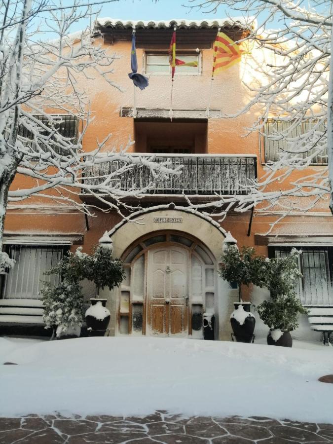Hotel Suiza Bronchales Esterno foto