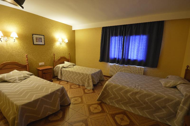 Hotel Suiza Bronchales Esterno foto